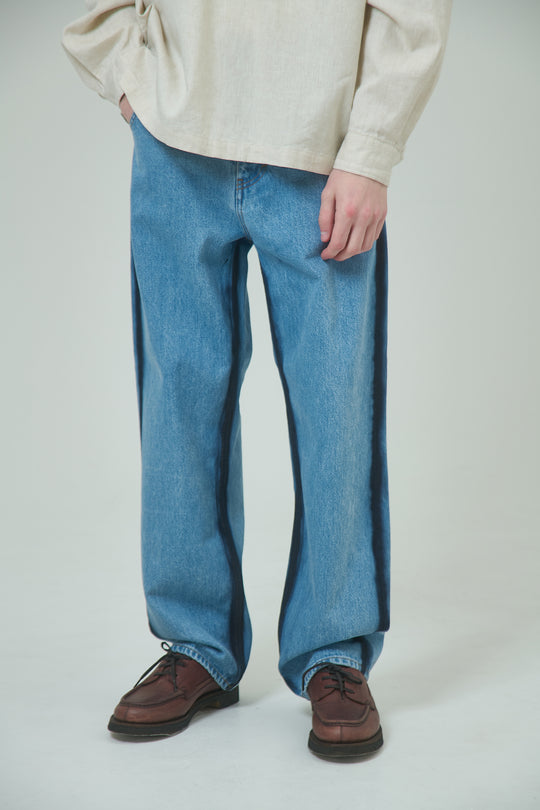 Standard Jean Spray Dyed - Black