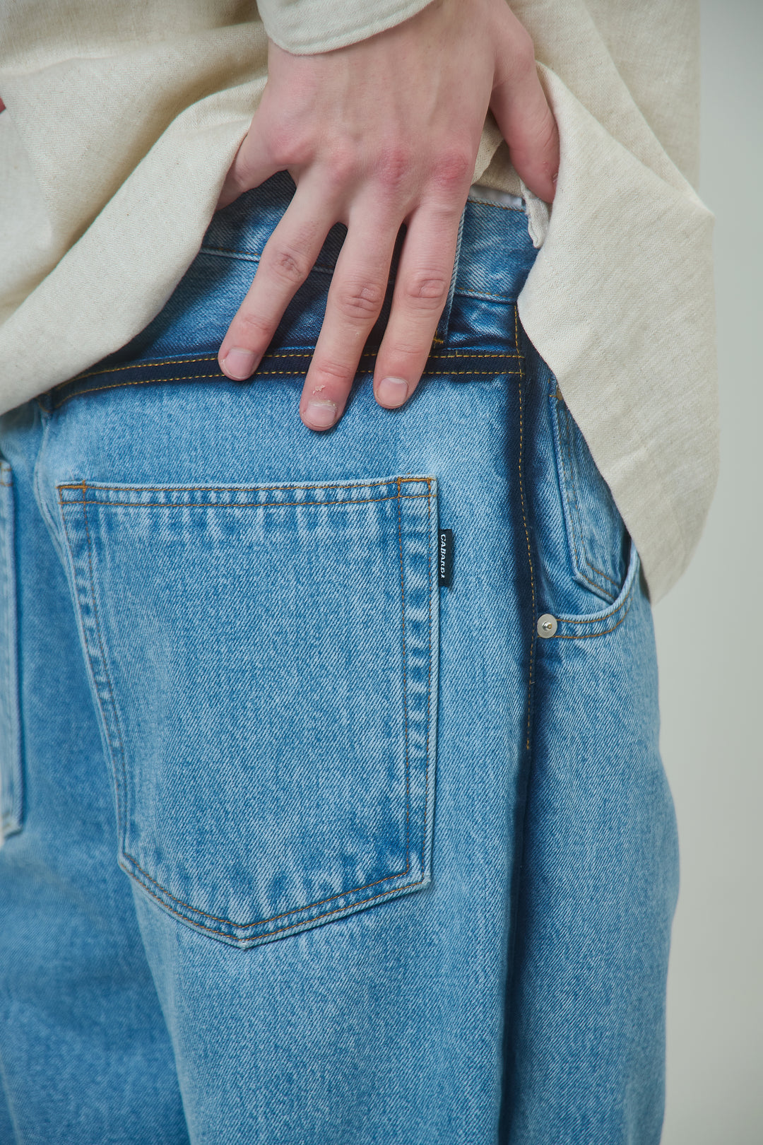 Standard Jean Spray Dyed - Black