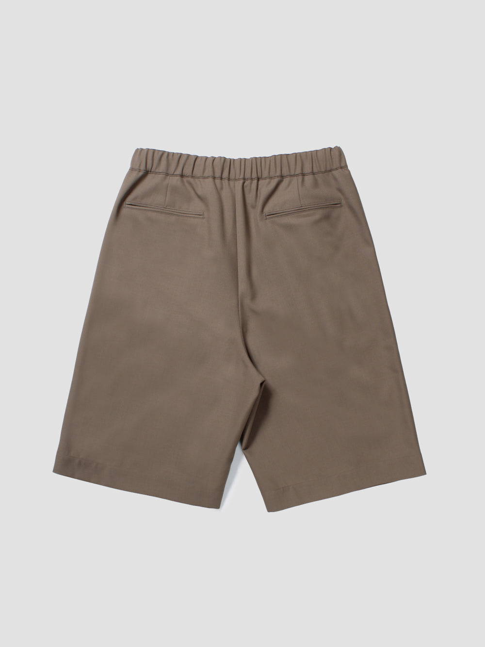 BD Bermuda Shorts - Dark Beige